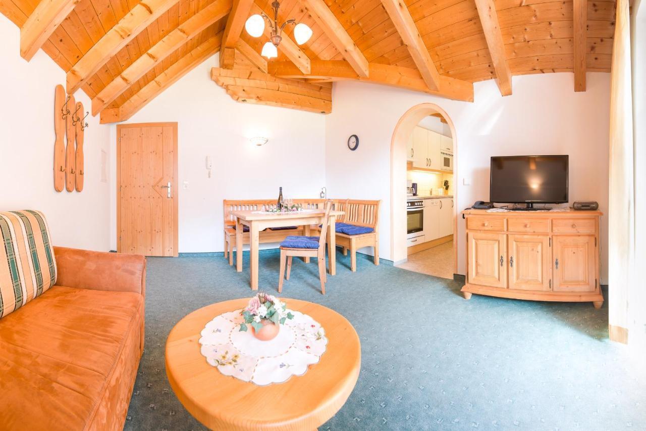 Brollerhof Apartment Neustift im Stubaital Exterior photo